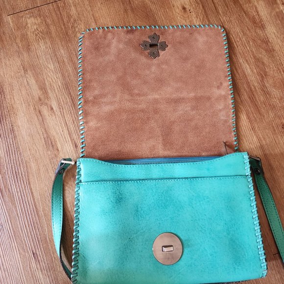 Patricia Nash - Picture 4 of 4